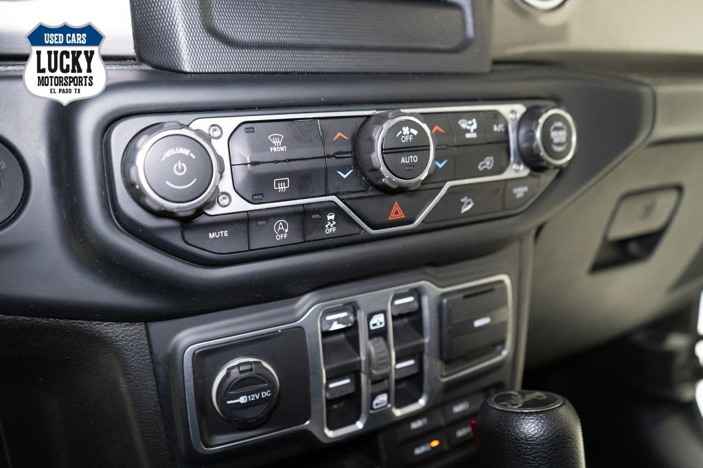 2018 Jeep Wrangler Unlimited Image 21