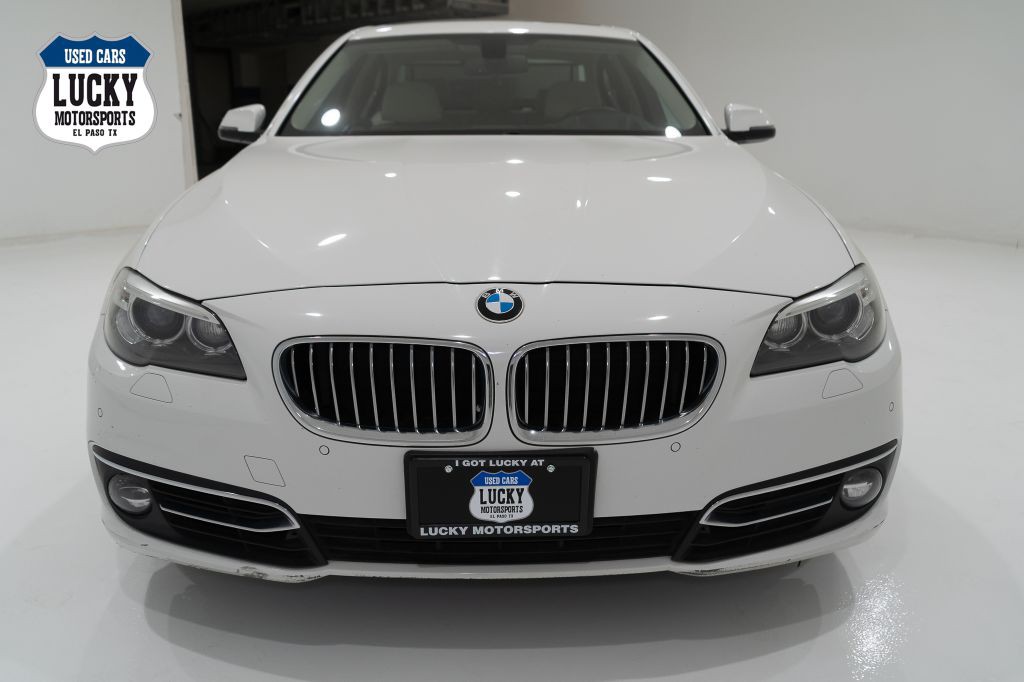 2015 BMW 5 Series Image 3