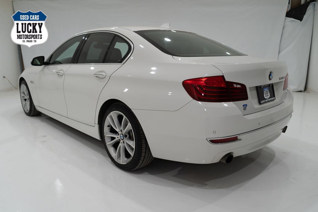 2015 BMW 5 Series Image 6