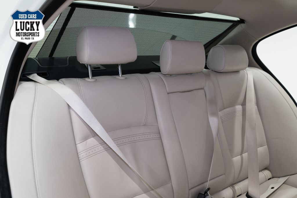 2015 BMW 5 Series Image 10