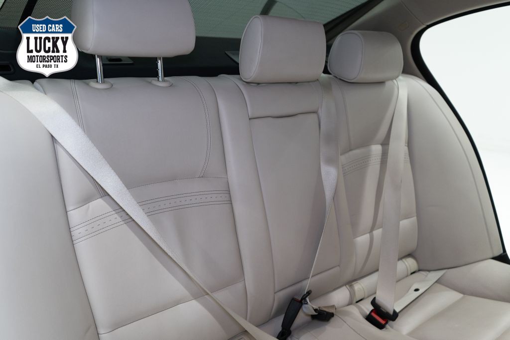 2015 BMW 5 Series Image 14