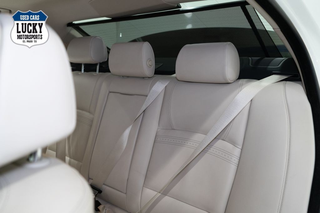 2015 BMW 5 Series Image 29