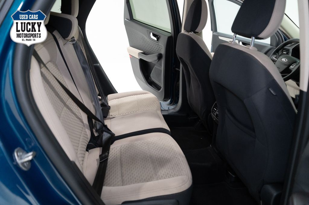 2020 Ford Escape Image 13