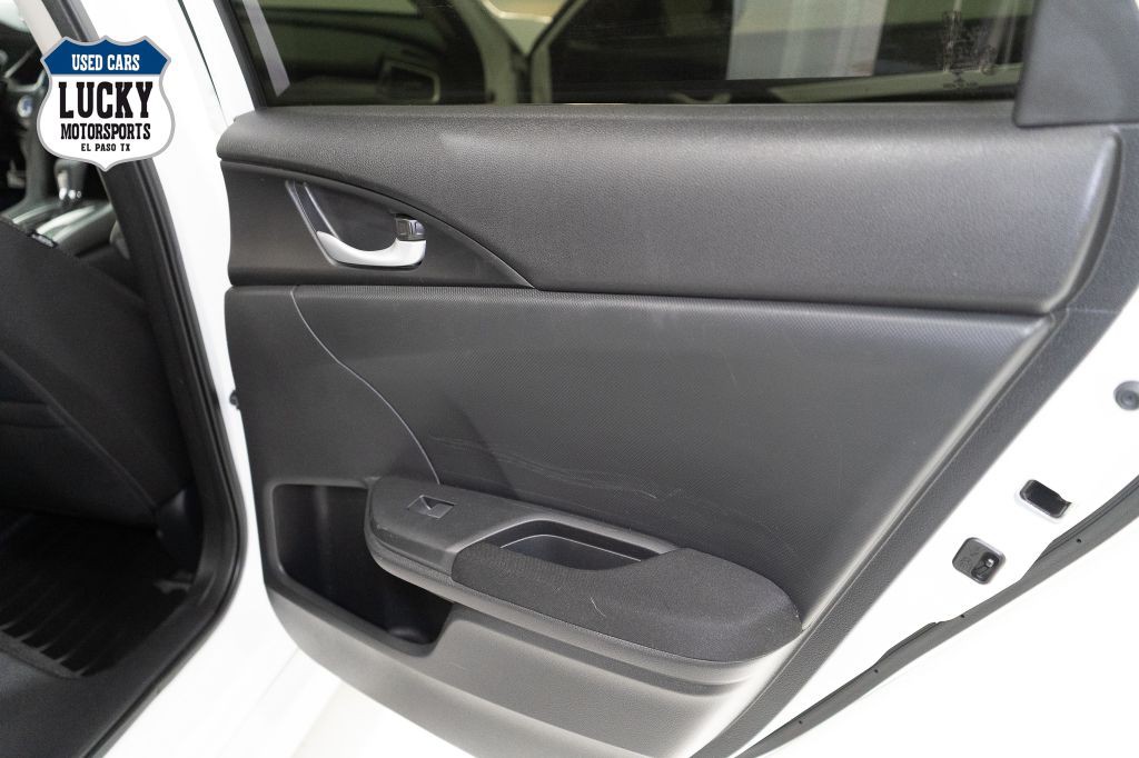 2018 Honda Civic Image 15