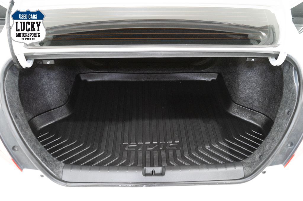 2018 Honda Civic Image 17