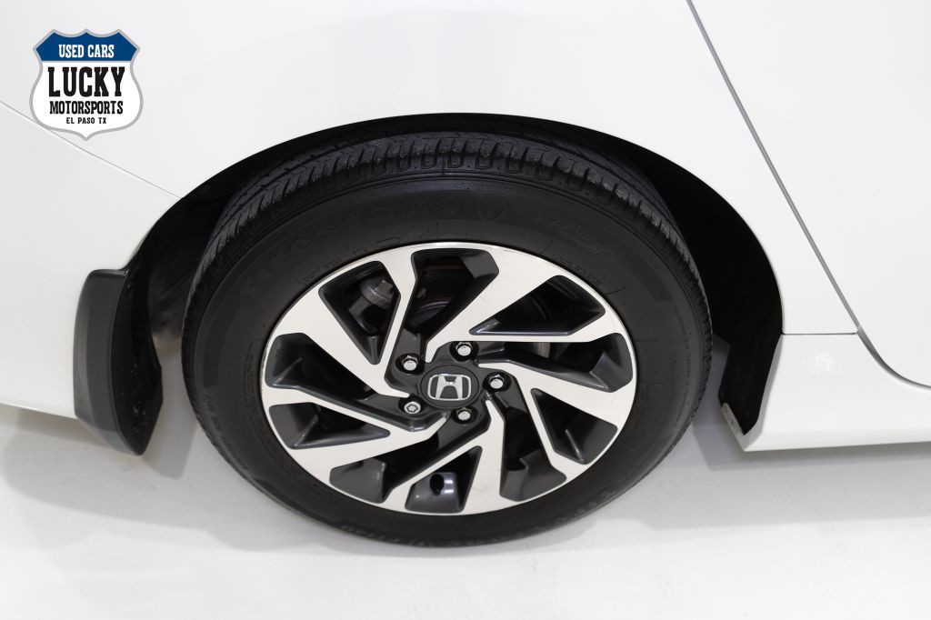 2018 Honda Civic Image 33