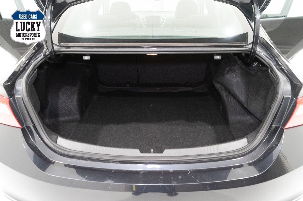 2023 Chevrolet Malibu Image 16