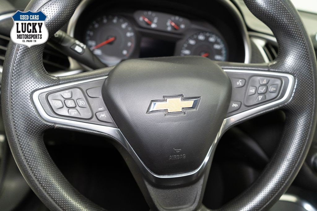 2023 Chevrolet Malibu Image 18