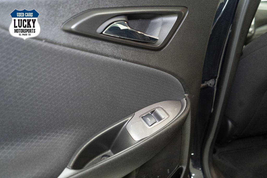 2023 Chevrolet Malibu Image 22