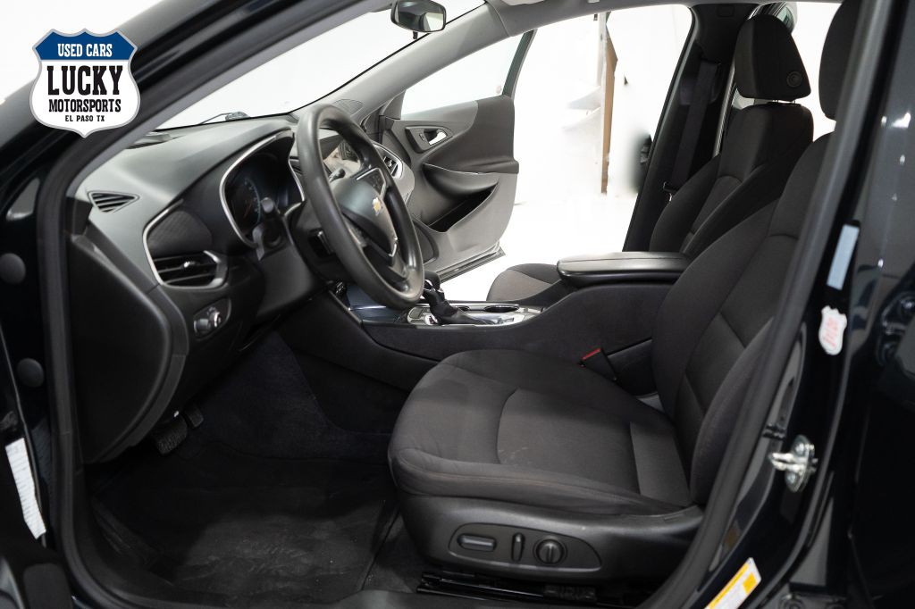 2023 Chevrolet Malibu Image 30