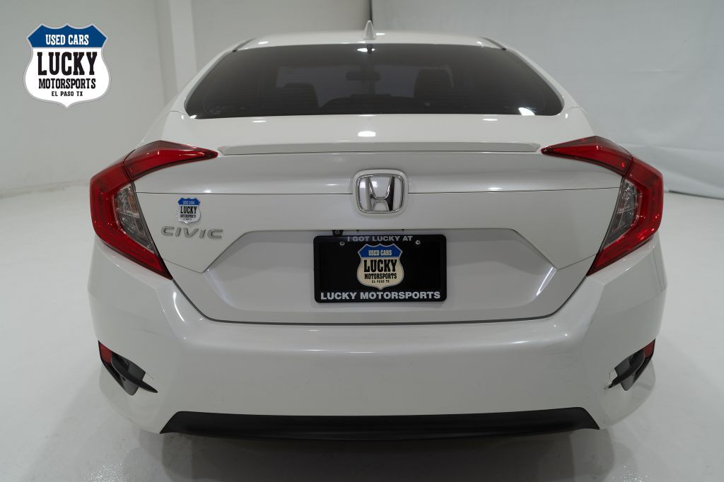 2017 Honda Civic Image 7