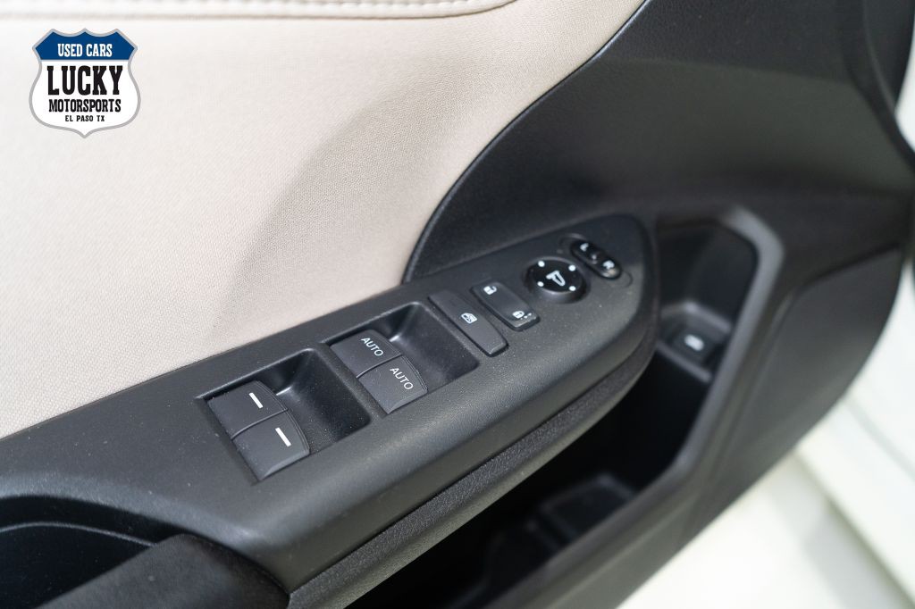 2017 Honda Civic Image 26