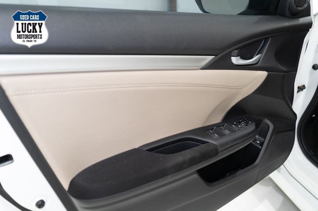 2017 Honda Civic Image 27