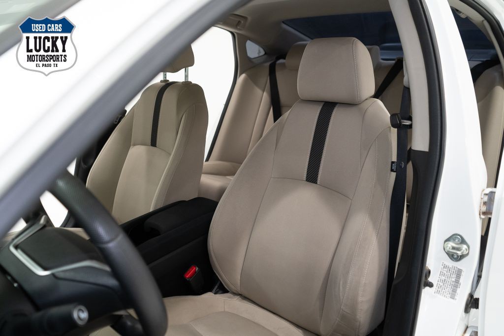 2017 Honda Civic Image 28