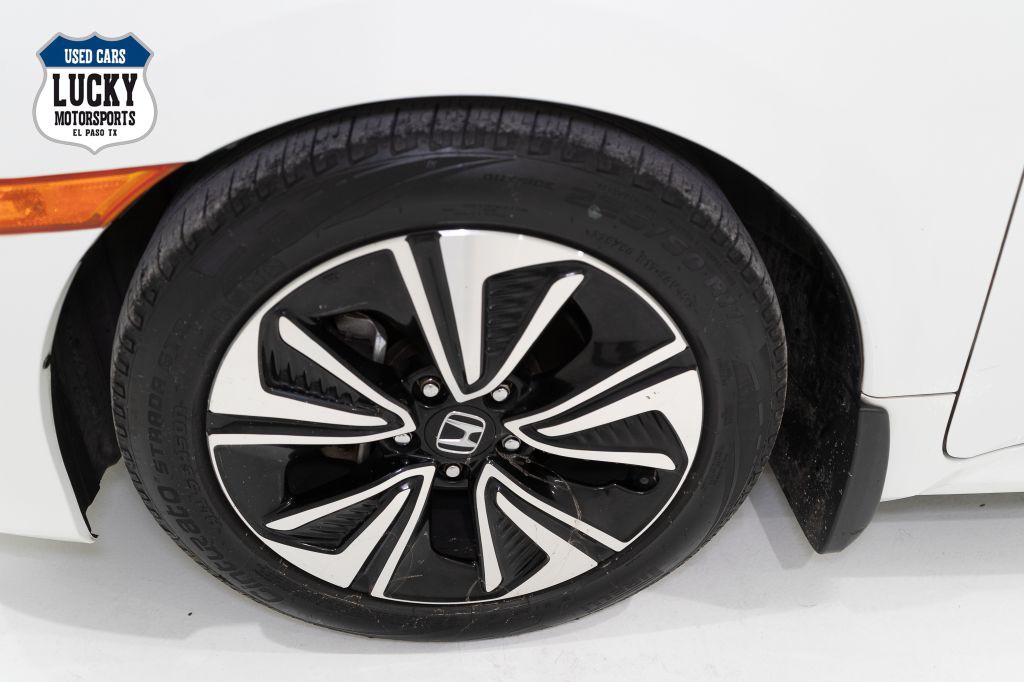 2017 Honda Civic Image 34