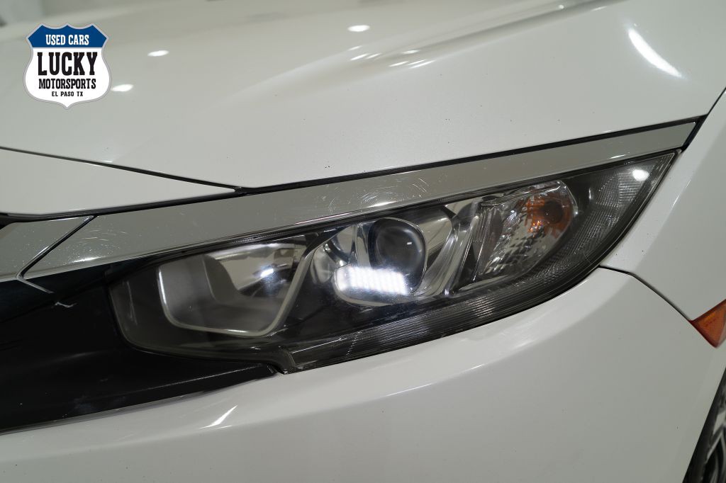 2017 Honda Civic Image 36