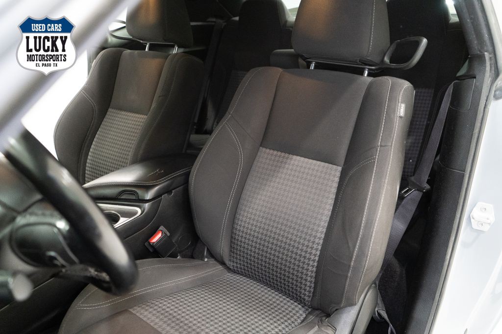 2021 Dodge Challenger Image 10