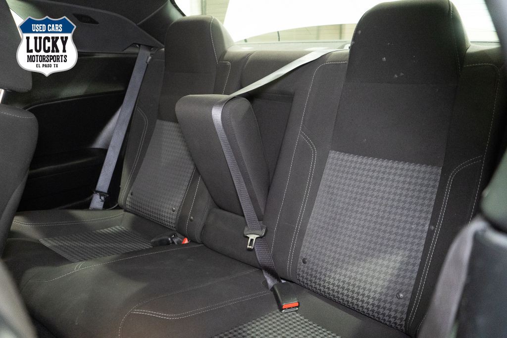 2021 Dodge Challenger Image 15