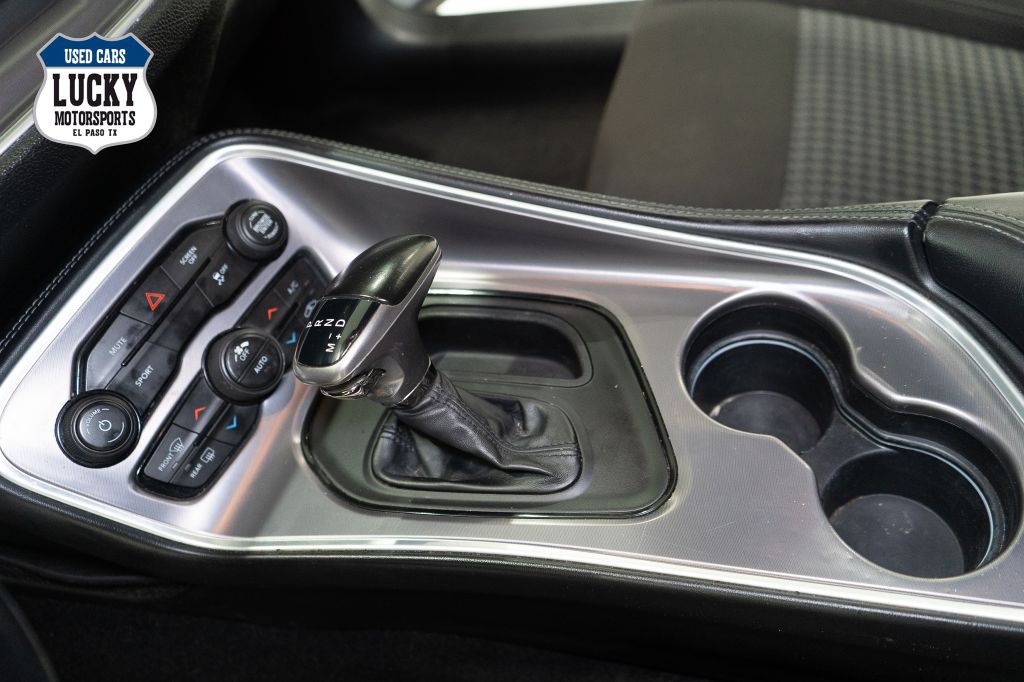 2021 Dodge Challenger Image 18