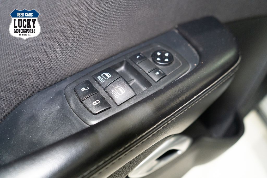 2021 Dodge Challenger Image 21