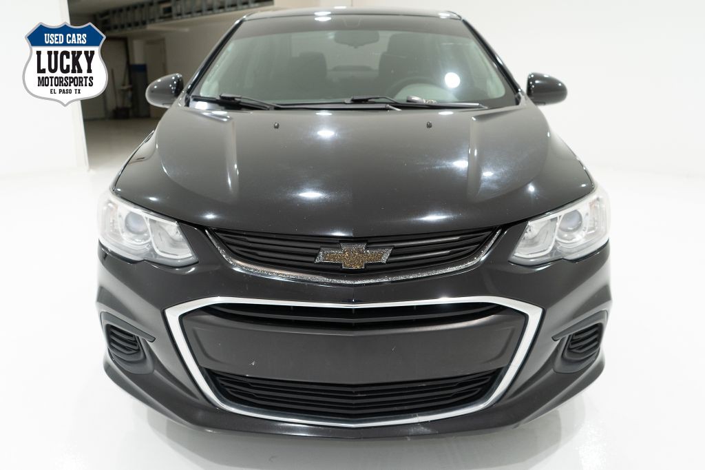 2020 Chevrolet Sonic Image 2