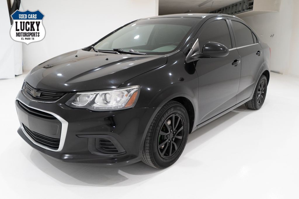 2020 Chevrolet Sonic Image 3