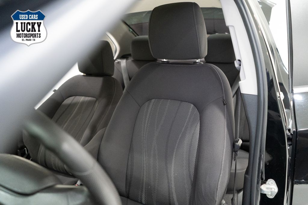 2020 Chevrolet Sonic Image 20