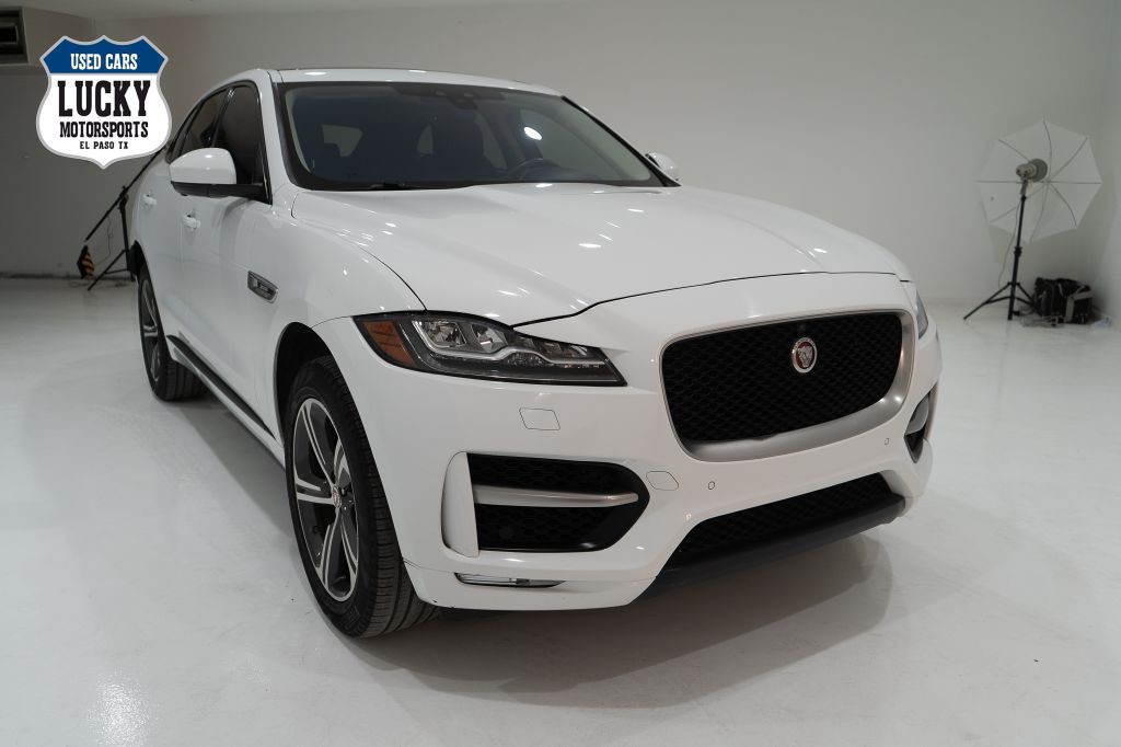 2020 Jaguar F-PACE Image 2