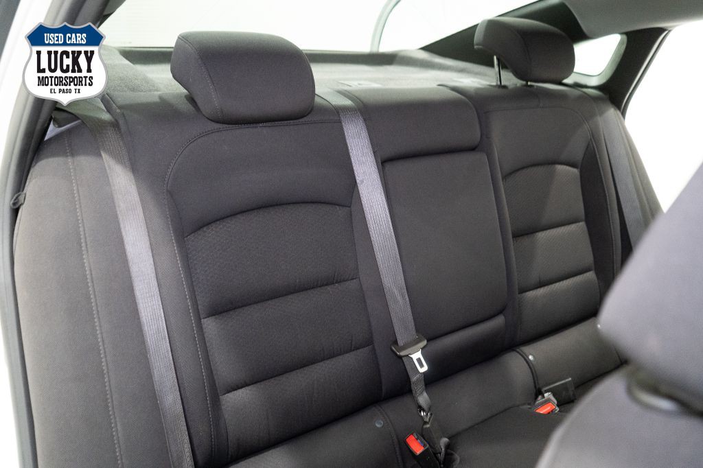 2022 Chevrolet Malibu Image 10