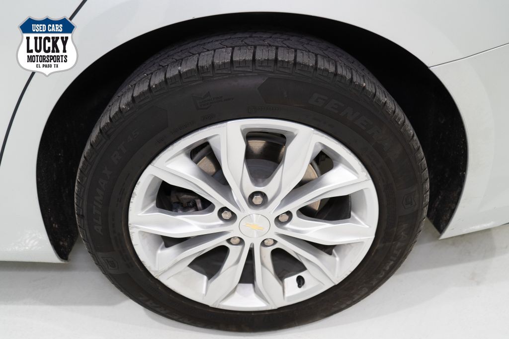 2022 Chevrolet Malibu Image 35