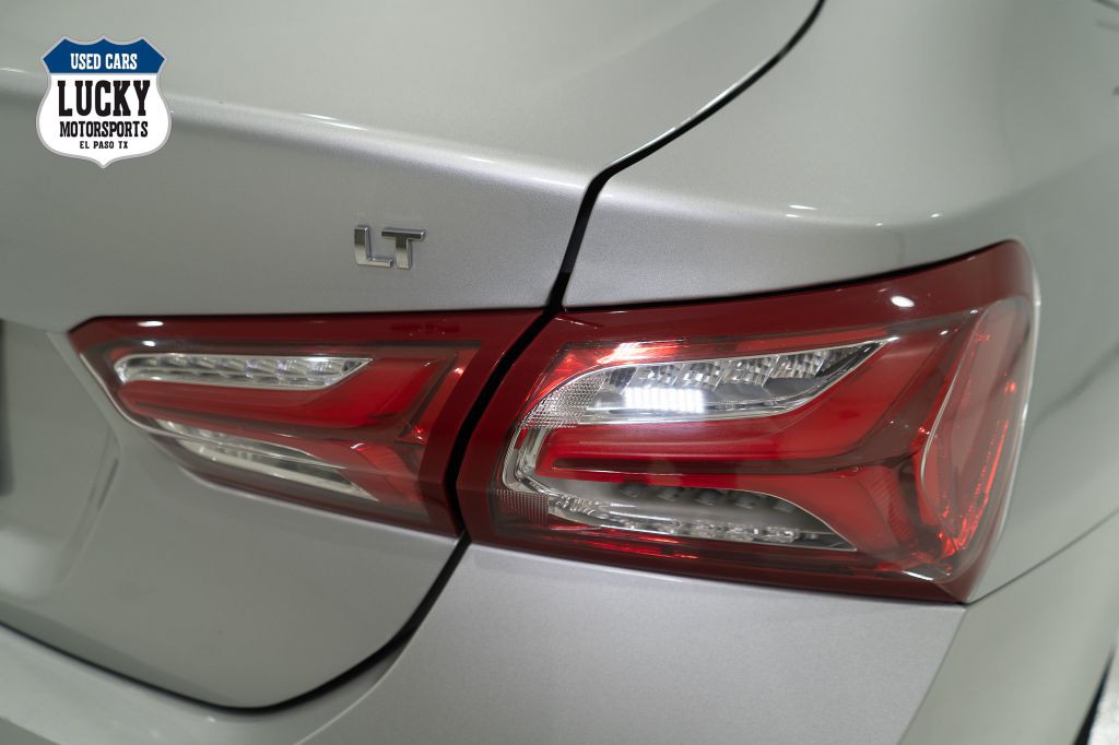 2022 Chevrolet Malibu Image 44