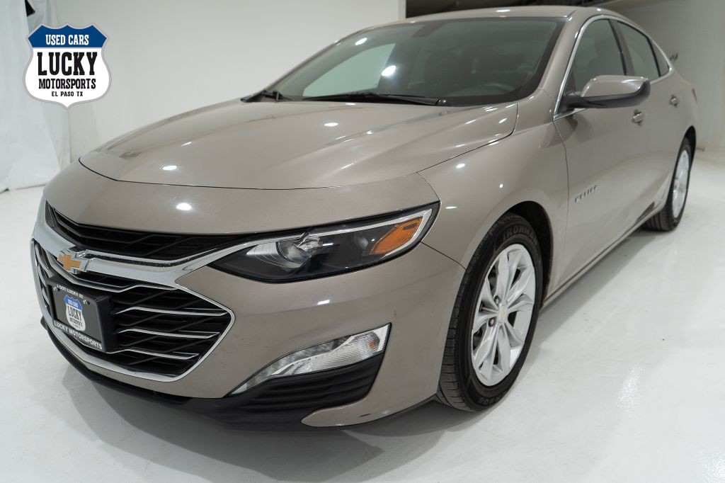2022 Chevrolet Malibu Image 4