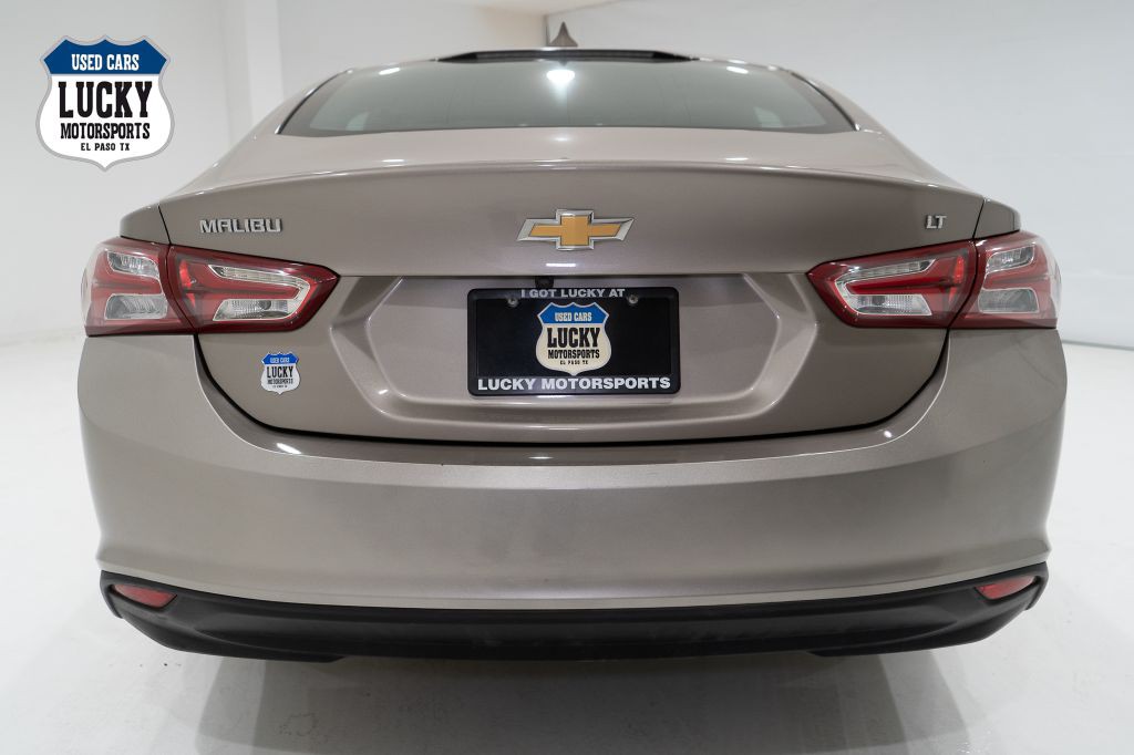 2022 Chevrolet Malibu Image 7