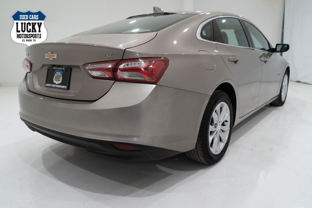 2022 Chevrolet Malibu Image 8