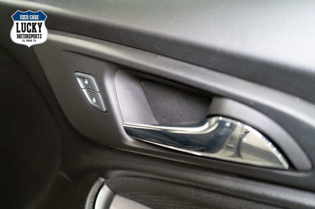 2022 Chevrolet Malibu Image 10