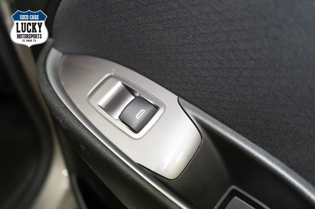 2022 Chevrolet Malibu Image 13