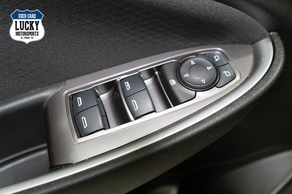 2022 Chevrolet Malibu Image 25