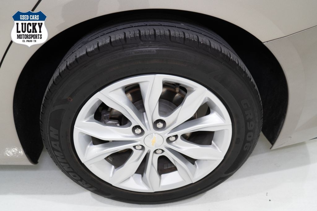 2022 Chevrolet Malibu Image 34