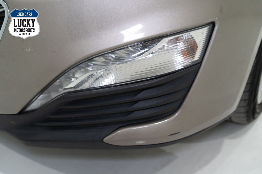 2022 Chevrolet Malibu Image 36