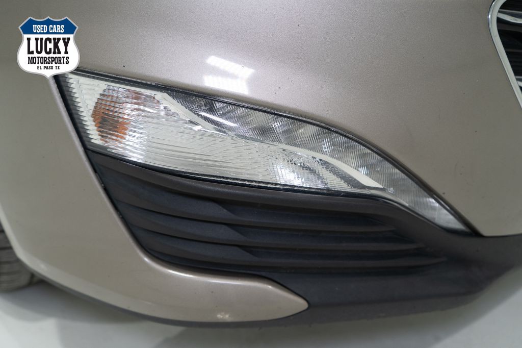 2022 Chevrolet Malibu Image 38