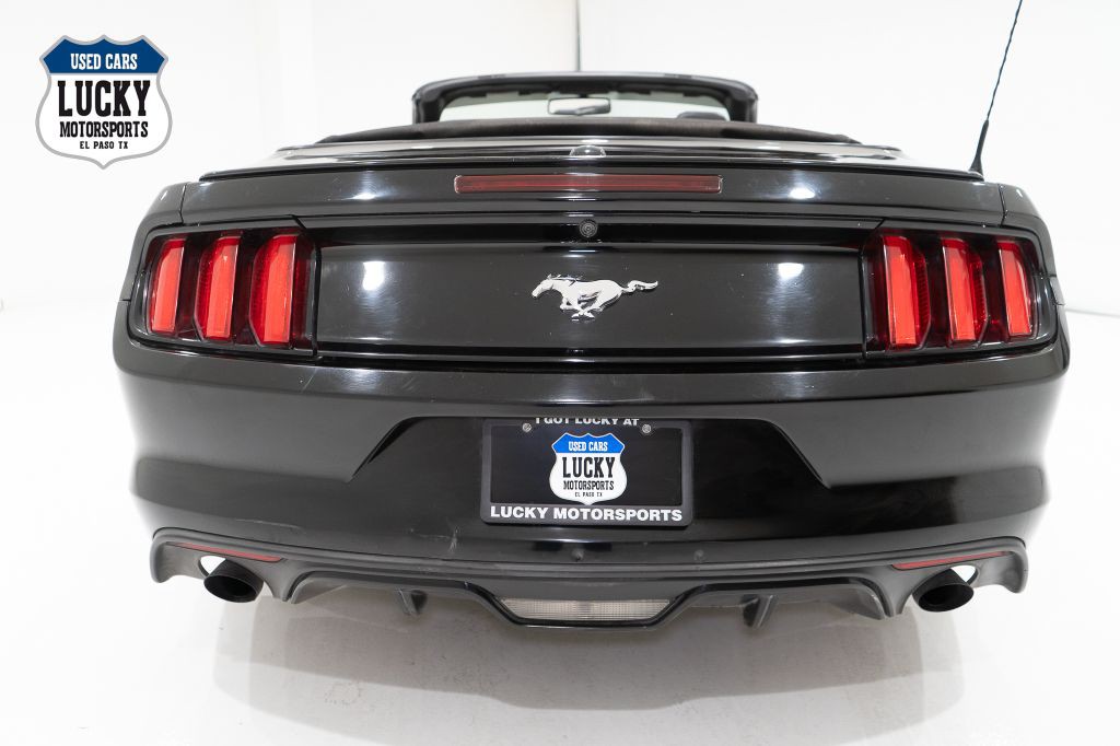 2017 Ford Mustang Image 8