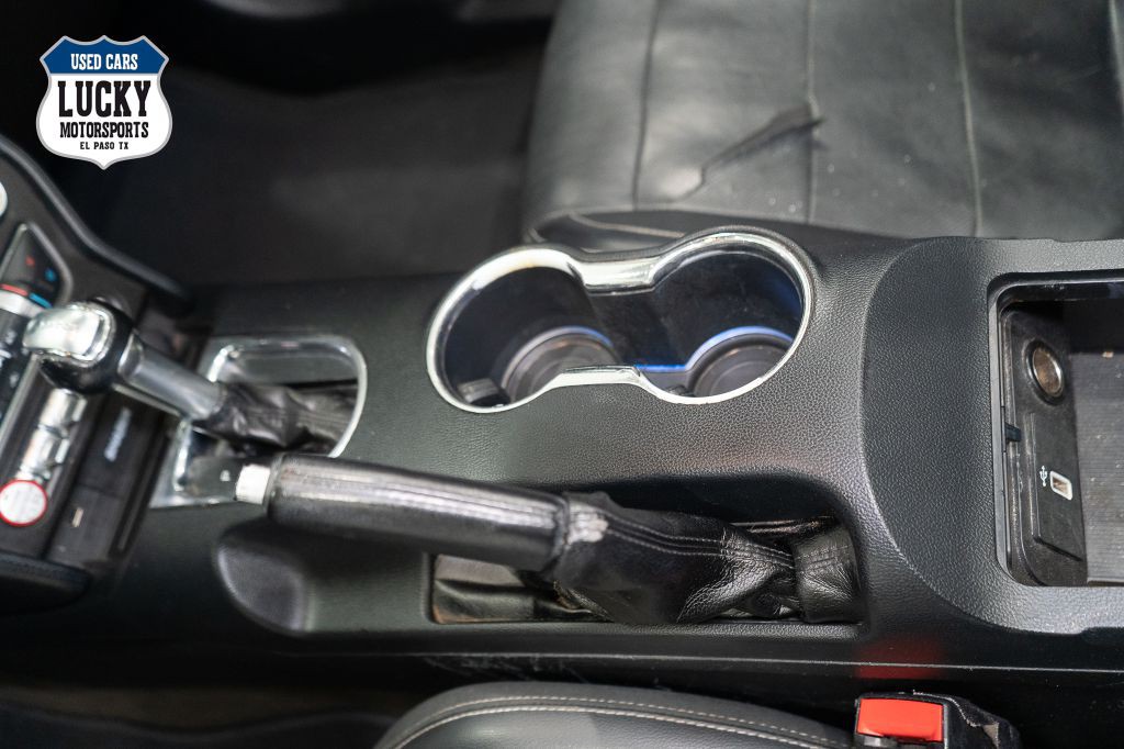 2017 Ford Mustang Image 20