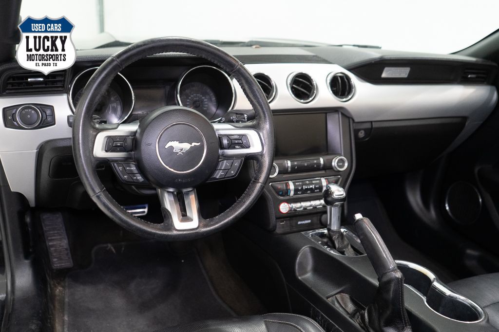 2017 Ford Mustang Image 23