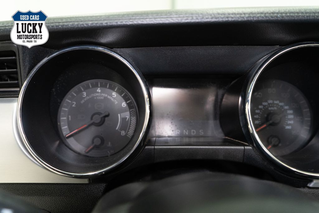 2017 Ford Mustang Image 24