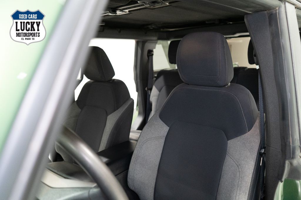 2023 Ford Bronco Image 30