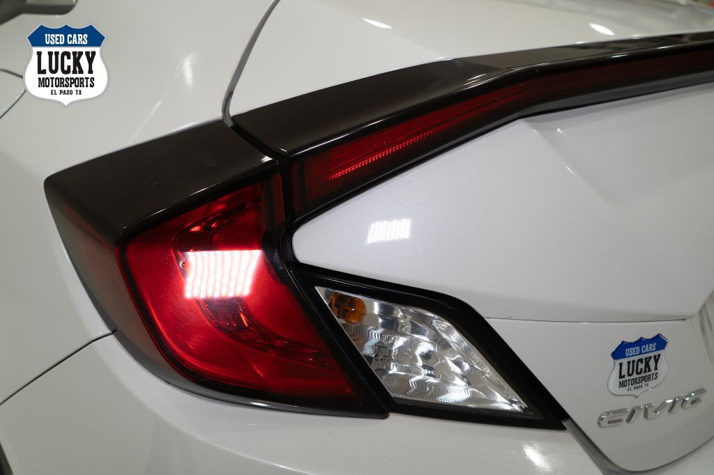 2019 Honda Civic Image 31