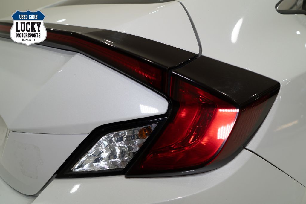 2019 Honda Civic Image 41