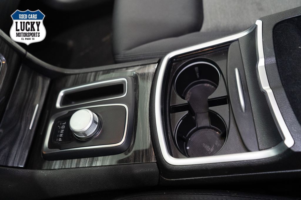 2021 Chrysler 300 Image 23