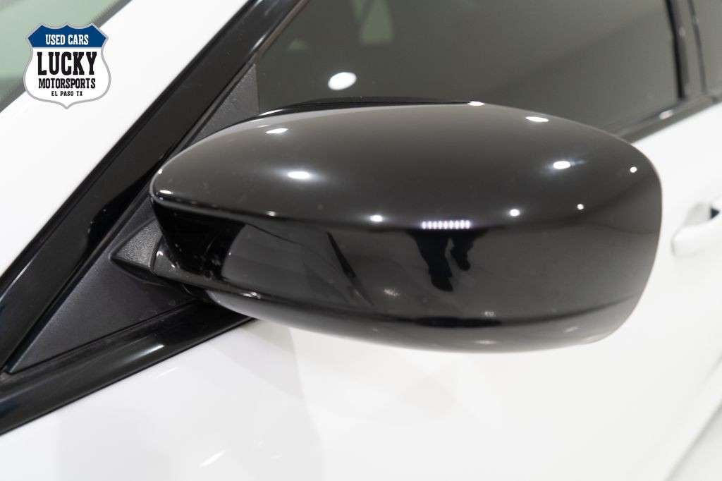 2021 Chrysler 300 Image 37