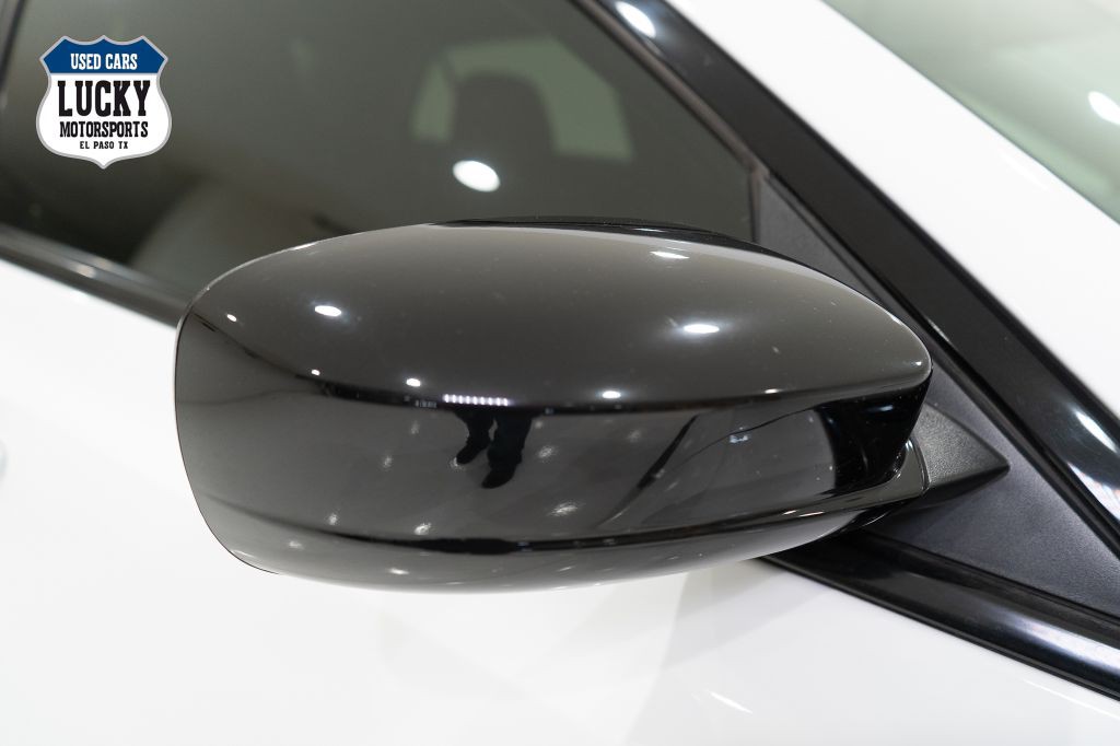 2021 Chrysler 300 Image 41